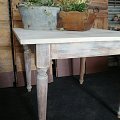 Tavolo tornito in legno