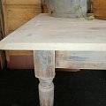 Tavolo tornito in legno